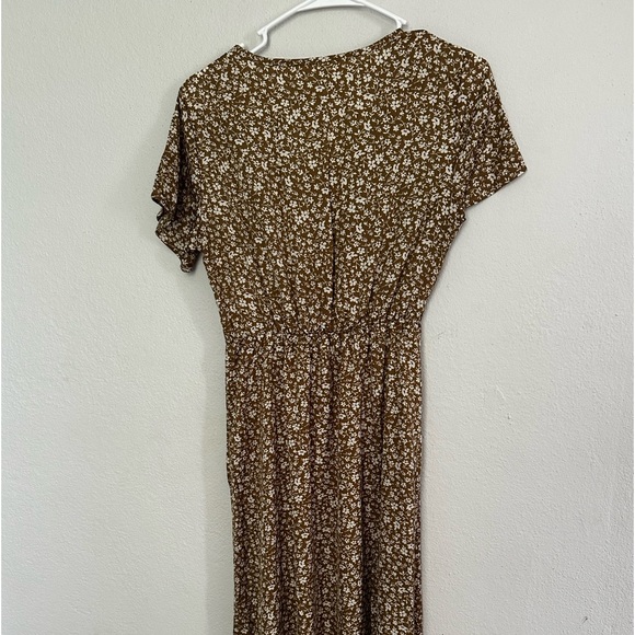 New - Picture 2 of 2